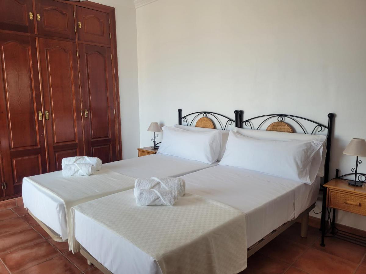 Silhouse Nerja Villas Beach Extérieur photo